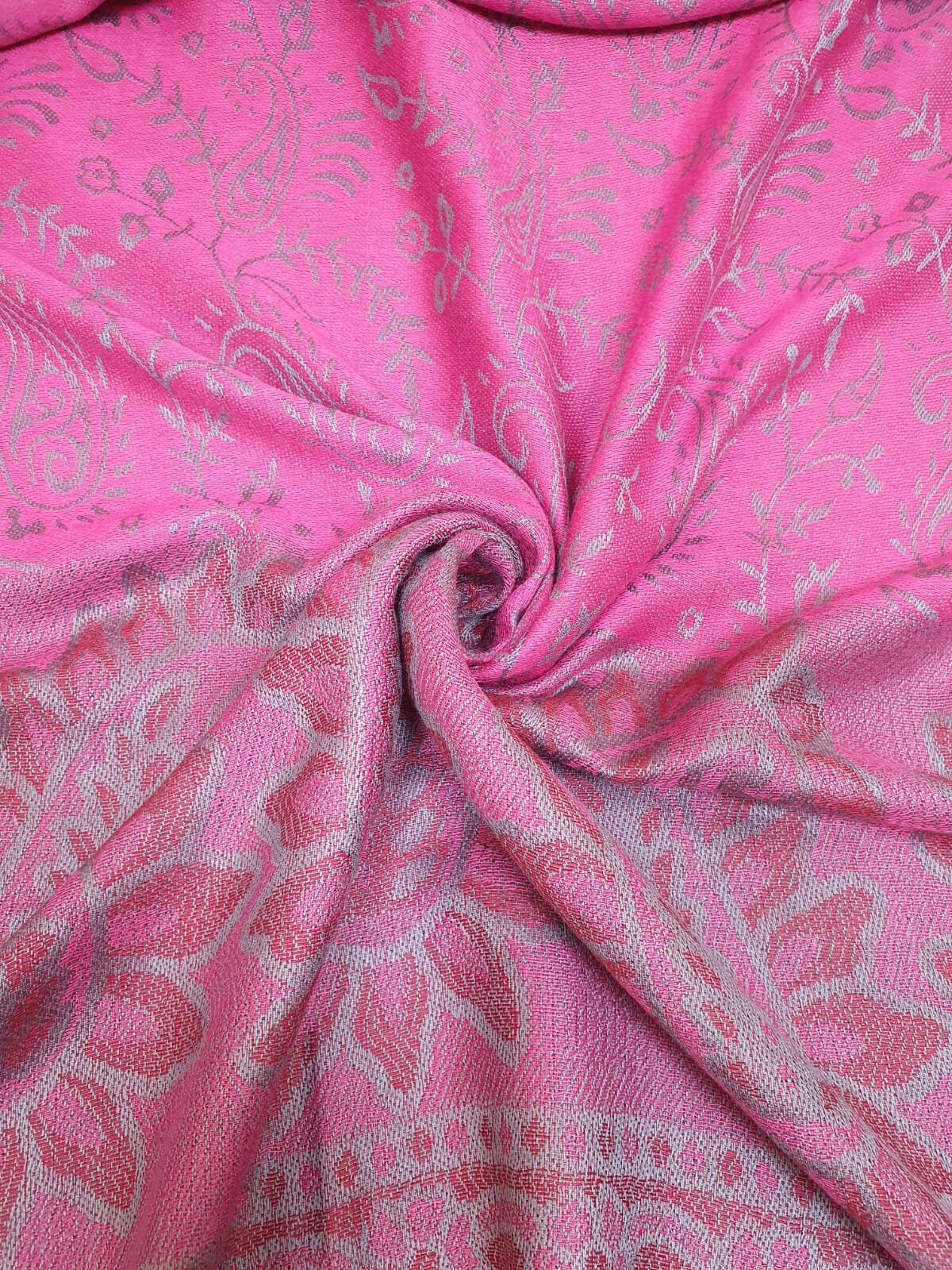 Regal Paisley Elegance Luxurious Pashmina Feel Shawl for Timeless Style & Cozy Warmth For Ladies
